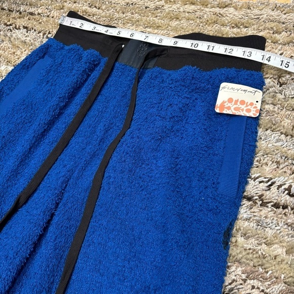 NWT Free People Movement Cuddle Up Fleece Pants Pull On Fuzzy Sweatpants… - Picture 9 of 10